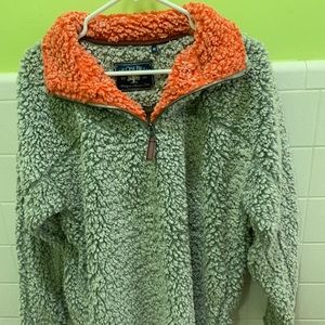 Fleece pullover